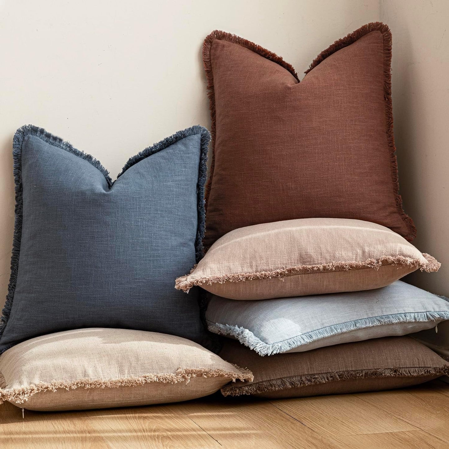 Foindtower Set of 2 Decorative Linen Fringe Throw Pillow Covers Boho Farmhouse Cushion Cover with Tassels Accent Pillowcase for Couch Chair Sofa Bed Living Room Home Decor,22×22 Inch,Rust Red