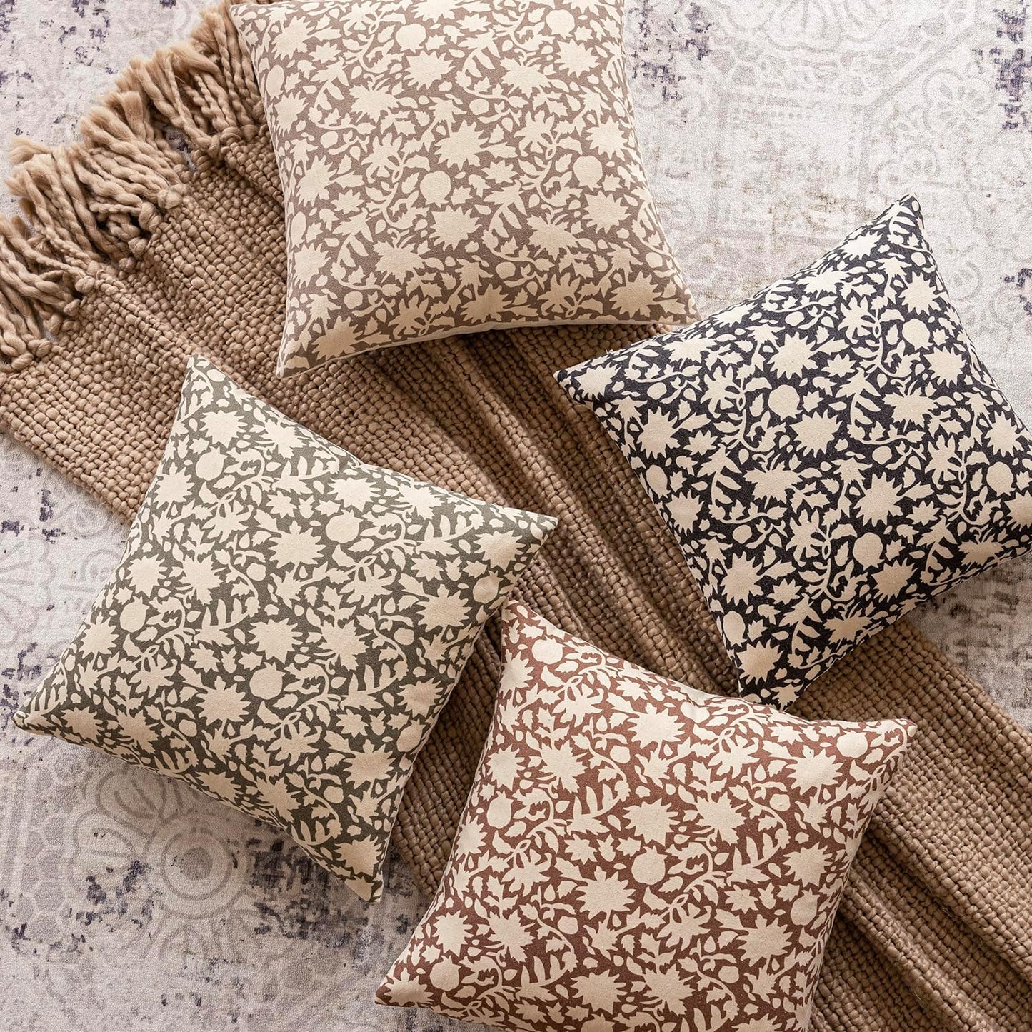 Foindtower Set of 2 Decorative Neutral Floral Lumbar Throw Pillow Covers Accent Farmhouse Cushion Covers Boho Vintage Pillowcase for Couch Sofa Bedroom Living Room Home Decor Outdoor,12×20 Inch,Tan