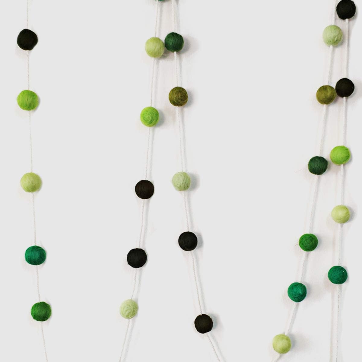 Felt Ball Garland Misscrafts 9.8 Feet 100% Wool Roving Pom Pom Garland 20mm Colorful for Baby Shower Grand Opening Party Festivals Room Decorations