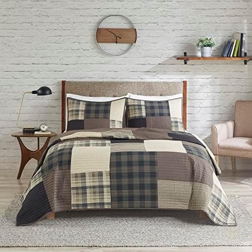 Woolrich Winter Hills Reversible Quilt Set - Cottage Styling Reversed to Solid Color, All Season Lightweight Coverlet, Cozy Bedding Layer, Matching Shams, Oversized King/Cal King, Plaid Tan 3 Piece