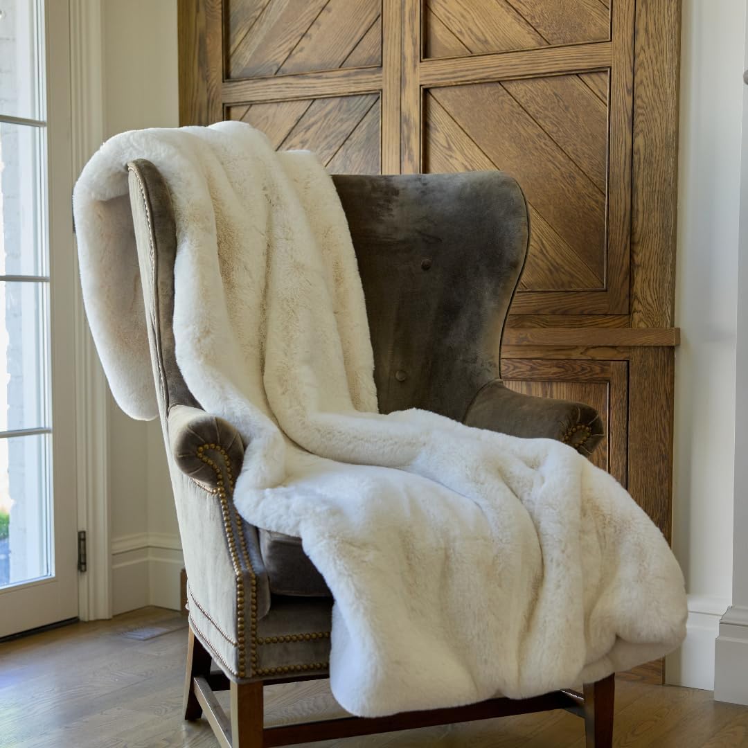 Nuzzie Snuggle Luxe Premium Soft Eco-Conscious Cozy Throw Blanket for Perfect Comfort - Vanilla (90"x108")