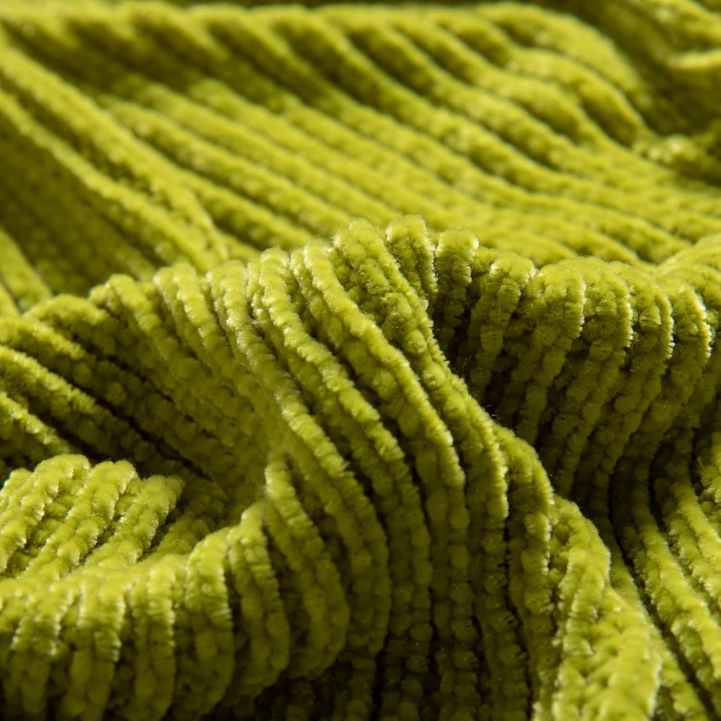 lifein Throw Blanket for Couch, Soft Green Boho Decor Bed Throw,Cozy Knitted Chenille Small Farmhouse Lightweight Throw for Spring(Green,50 * 60")