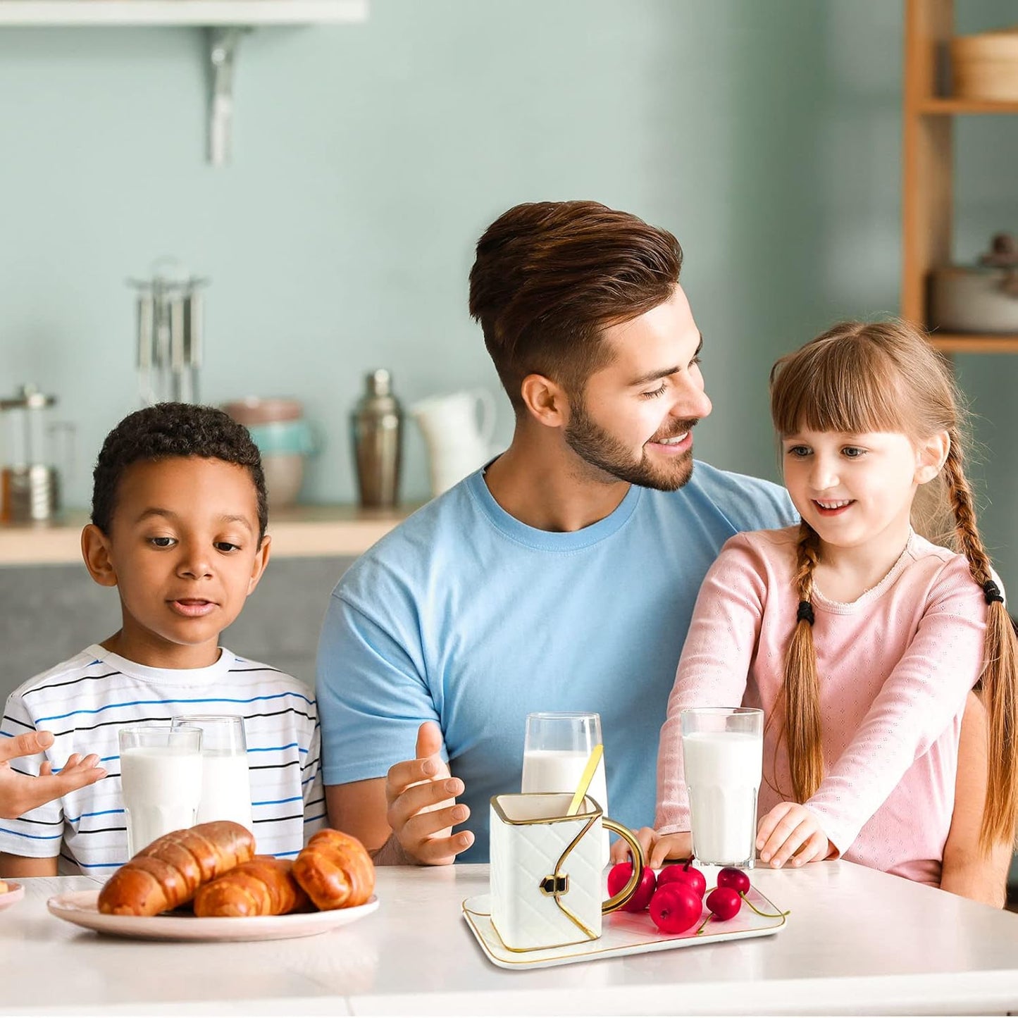 Zubebe 1 Set Coffee Mug Elegant Handbag Shaped Cup Modern Ceramic Purse Mug with Spoon and Saucer, 10oz Cute Creative Tea Cup for Office Home Woman Girls Gift (White)