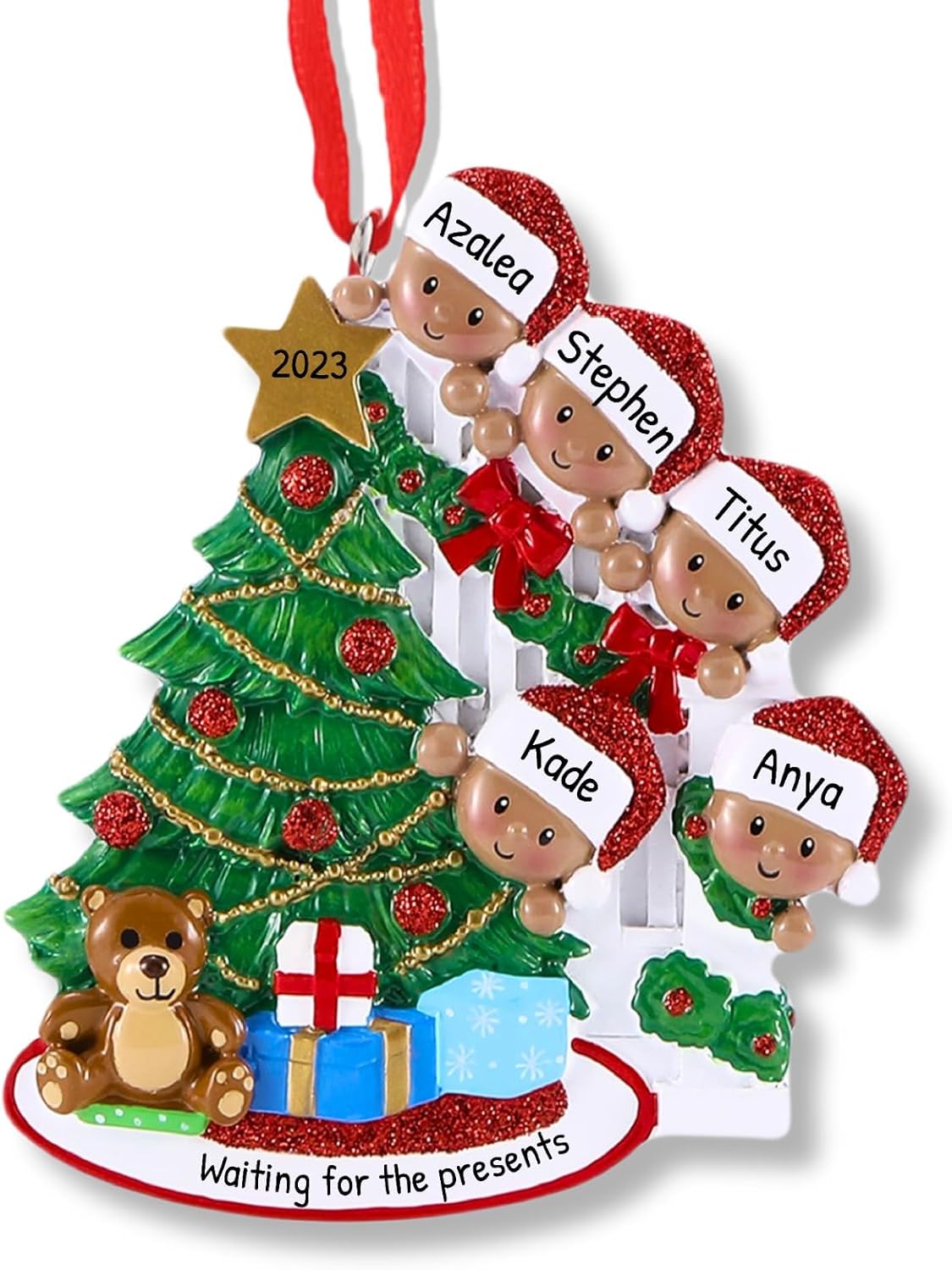 3D Peeking Family of 5 Ornament 2025 Personalized Family Christmas Ornaments 2025 | Xmas Gifts Personalized Tree Ornaments for Grandchildren, Siblings & Grandkids Colorful Presents of Five Ornament