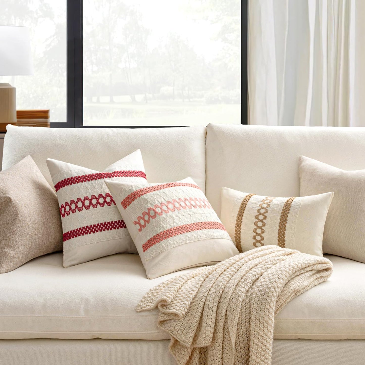 MIULEE Set of 2 Christmas Red Boho Decorative Lumbar Pillow Covers 12x20 Inch Farmhouse Rustic Couch Throw Pillows Modern Cotton Cushion Covers Retro Cute Macrame Woven Home Decor for Bed Sofa Chair