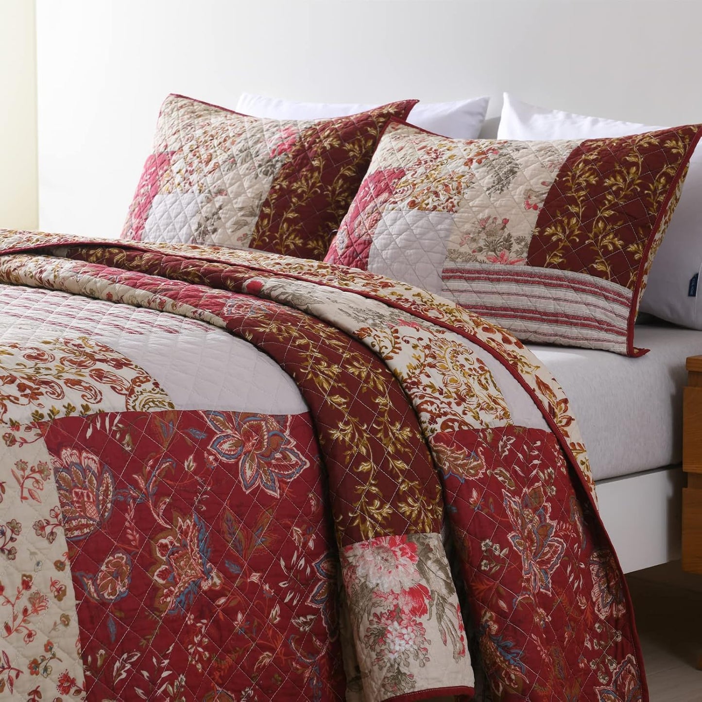 Yvooxny Quilt Set Queen Bedspread Country Farmhouse Cottage Vintage Ditsy Floral Paisley Style Reversible Lightweight Coverlet Set Real Patchwork Quilt for All Seasons, Antique Rose, Queen Size