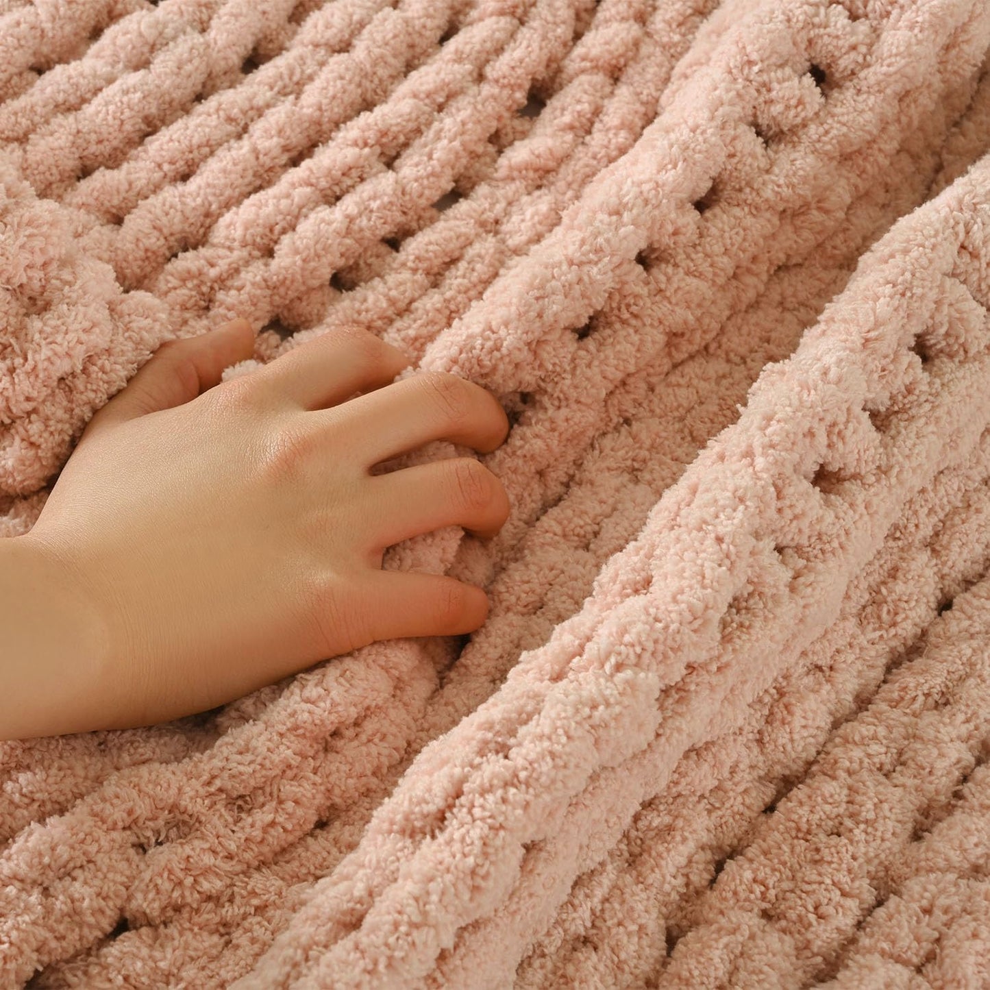 Esterra Chunky Knit Blanket Throw 60"x80", 100% Hand Knitted Chenille Throw Blanket, Cozy Soft Thick Cable Knit Throw Large Rope Knot Crochet Throw Blanket for Sofa Couch Bed, Dusty Pink