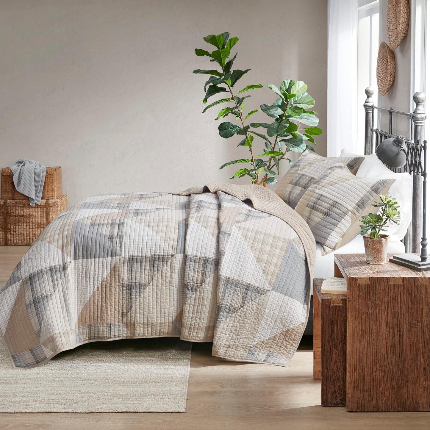 Woolrich Olsen Reversible Quilt Set - Cottage Styling Reversed to Solid Color, All Season Lightweight Coverlet, Cozy Bedding Layer, Matching Shams, Oversized King/Cal King Geometric Plaid Tan 3 Piece