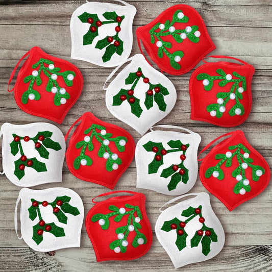 12 Pcs Christmas Felt Ornaments for Tree Red and White Mistletoe and Holly Leaves with Berries Poinsettias 3D Hanging Decorations Hanging Felt Craft for Christmas Party Favors Gifts