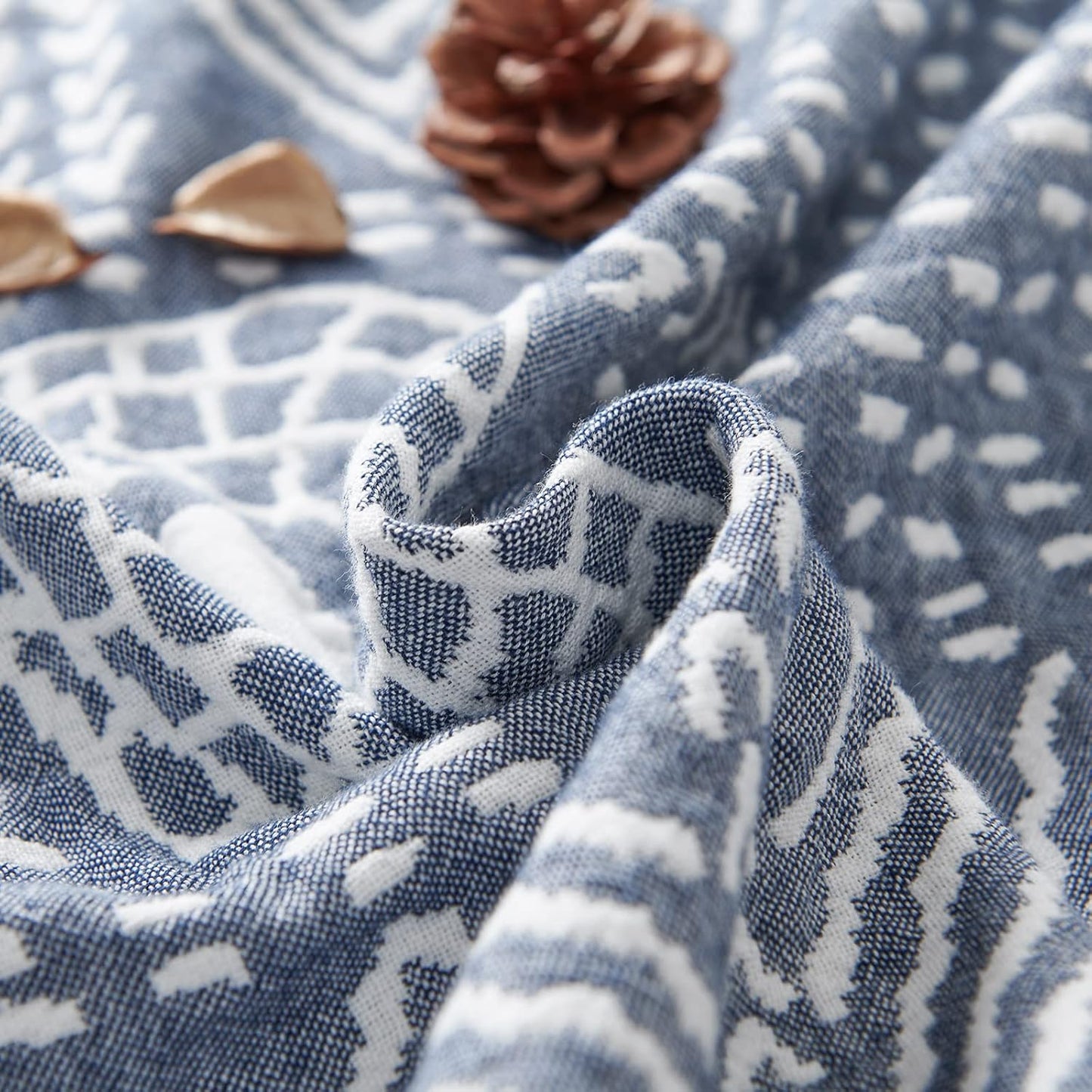 jinchan Boho 100% Cotton Muslin Blanket 3-Layer Queen Size 80x90 Inches Geometric Blue Lightweight Reversible Soft Cozy Comfy Throw for Couch Sofa Bed Coverlet Quilt Large Blanket Bedroom All Seasons