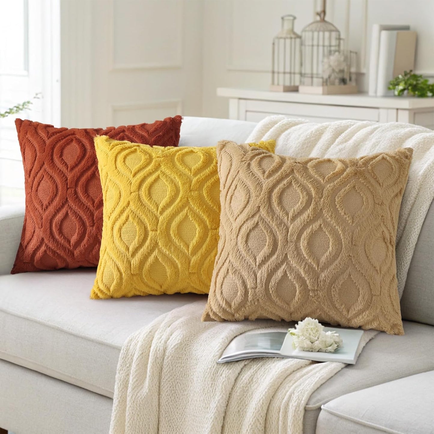 decorUhome Throw Pillow Covers 24x24 Inch Set of 2, Soft Plush Decorative Faux Fur Light Brown Solid Couch Pillow Covers, Accent Farmhouse Neutral Square Euro Pillow Cases for Sofa Bed Living Room