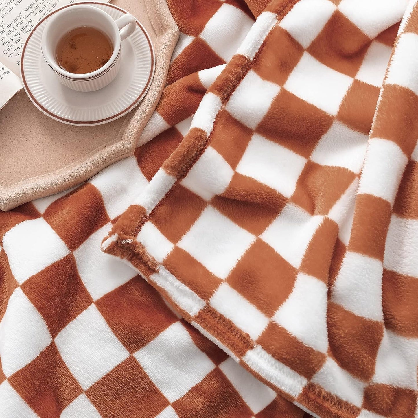 LOMAO Throw Blankets Flannel Blanket with Checkerboard Grid Pattern Soft Throw Blanket for Couch, Bed, Sofa Luxurious Warm and Cozy for All Seasons (Maple Brown, 50"x60")