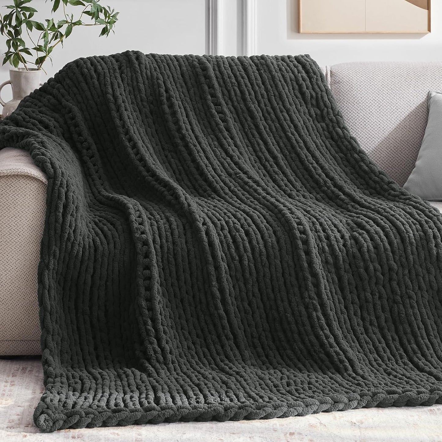 Chunky Knit Throw Blanket, 40''*50'' Knitted Throw Chenille Yarn for Bed Couch, Handmade Dark Grey Crochet Big Thick Blanket, Machine Washable Cute Comfy Blanket for Home Decor