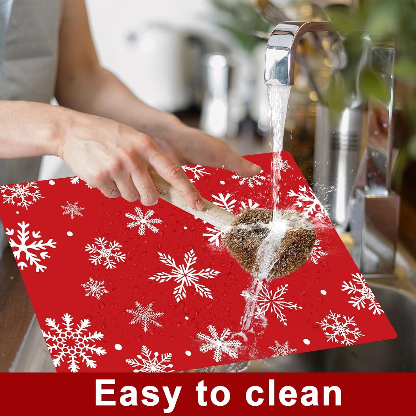 Christmas Placemats Set of 6 Christmas Red and White Snowflake Plastic Table Mats Winter Place Mats Washable Seasonal Xmas Winter Holiday Table Decoration for Indoor Outdoor Party Kitchen Dining