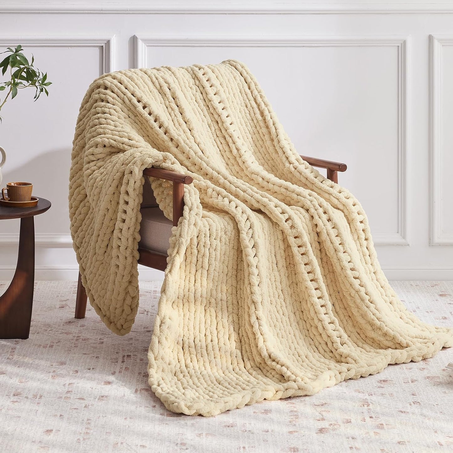 Chunky Knit Throw Blanket, 50''*60'' Knitted Throw Chenille Yarn for Bed Couch, Handmade Oatmeal Crochet Big Thick Blanket, Machine Washable Cute Comfy Blanket for Home Decor