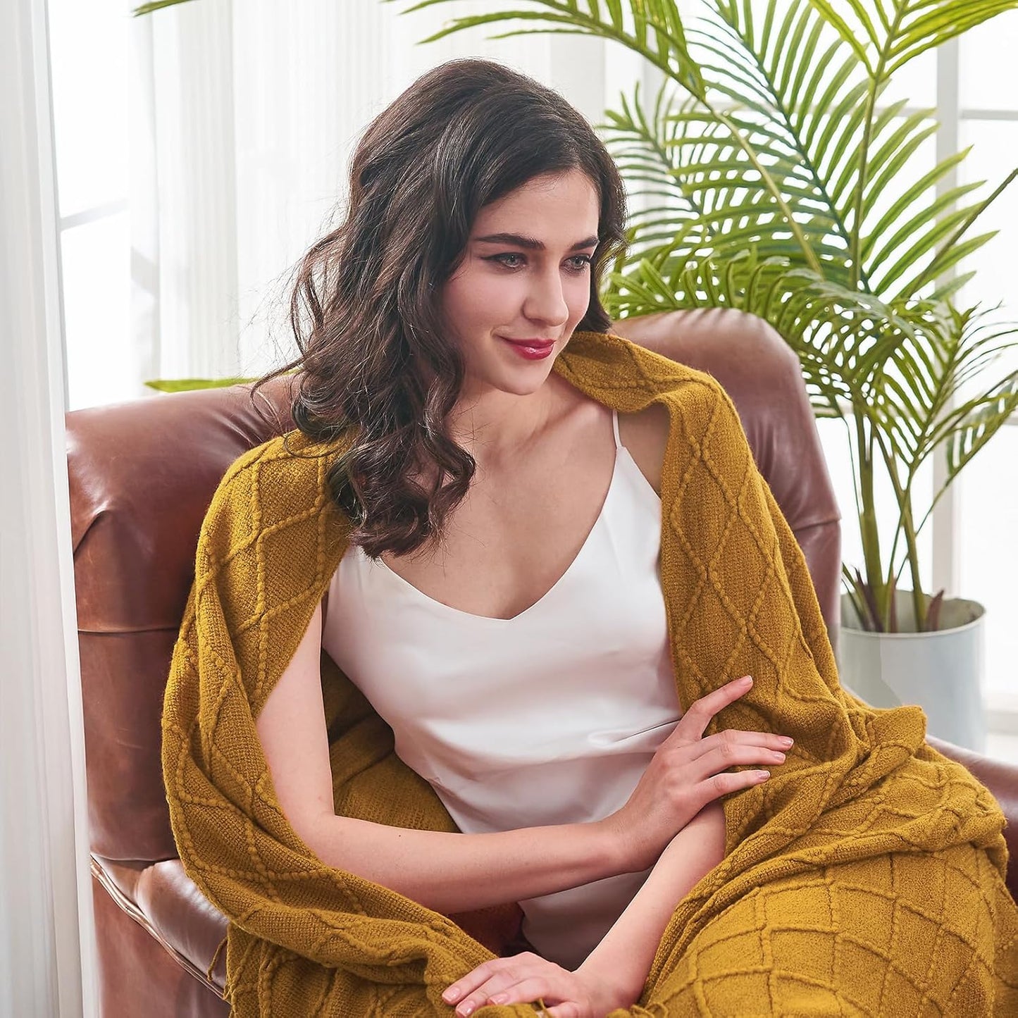 inhand Knitted Fall Throw Blanket for Couch and Bed, Knit Fall Decor Halloween Blanket with Tassel, Brown Lightweight Decorative Farmhouse Warm Woven Blankets and Throws for Women, 60"x80"