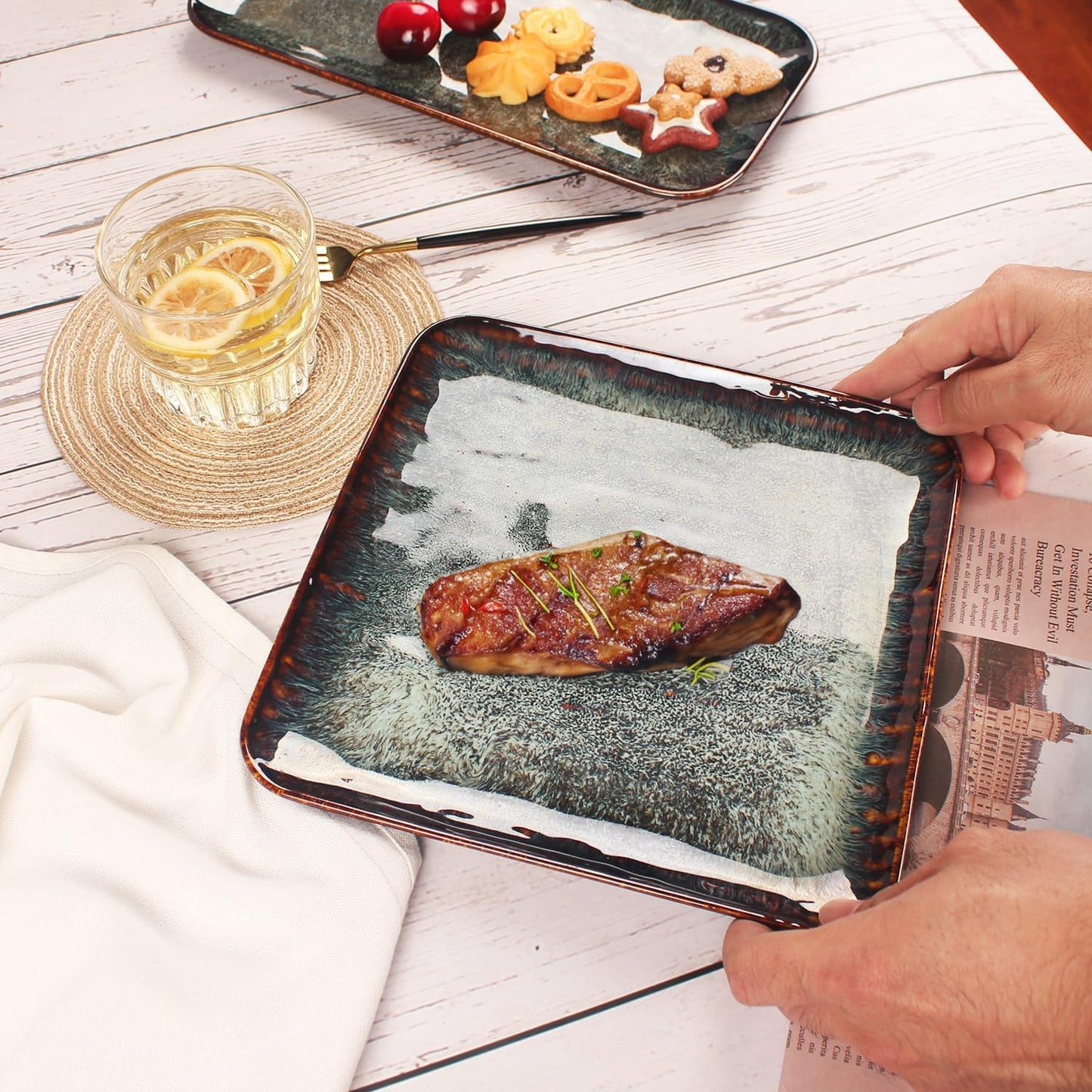 Ceramic Dinner Plates Dish Set, Set of 4, Microwave Oven and Dishwasher Safe, Scratch Resistant, Dinnerware Kitchen Porcelain Serving Dishes 9 inch Square plate