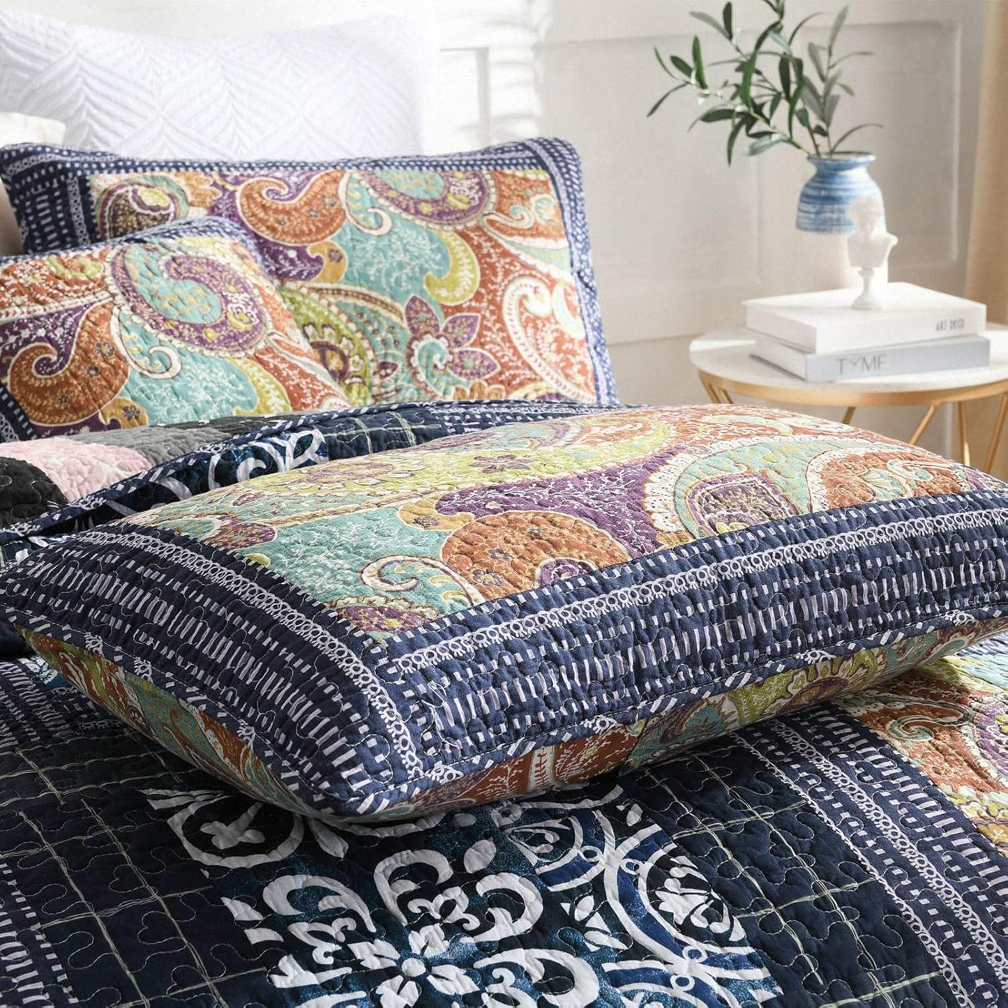 NEWLAKE Cotton Patchwork Bedspread, 3-Piece Bedding Quilt Set with Real Stitched Embroidery, Reversible Matelasse Bed Coverlet Set,Vintage Flowery Grid,Queen Size