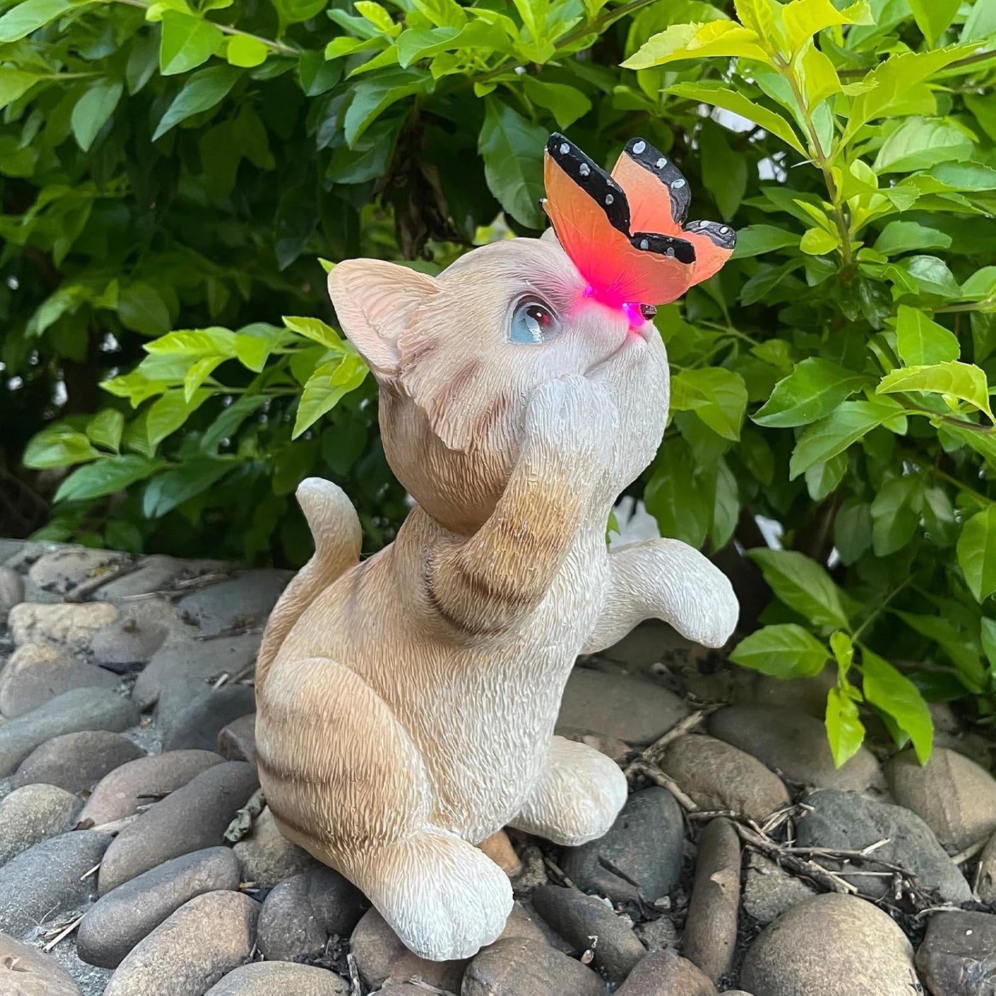 Garden Decor Solar Cat Figurines Cat Lover Gifts with LED Butterfly Lights for Indoor Outdoor Decor for Yard Garden Patio Decor Gifts for Women Grandma Mother's Day Birthday
