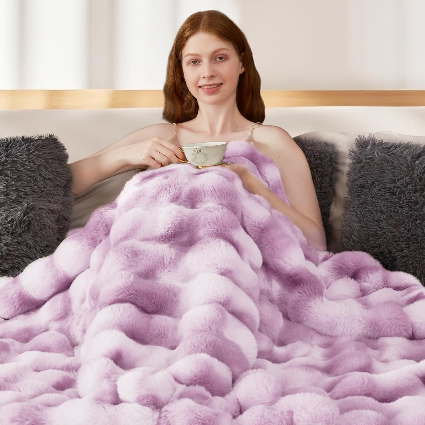 Touchat Luxury 1000GSM Faux Rabbit Fur Throw Blanket for Women, Super Heavy Warm Cozy Blankets for Couch Bed Sofa, Bubble Plush Fuzzy Soft Mink Blanket for Living Room Bedroom, Purple