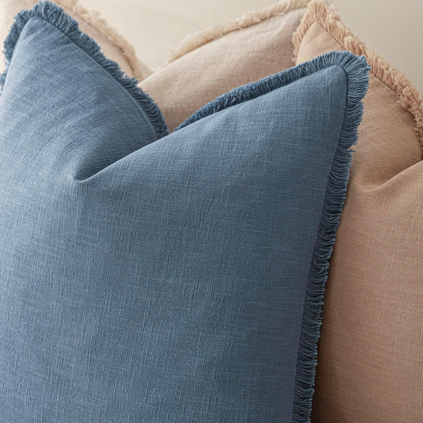 Foindtower Set of 2 Decorative Linen Fringe Throw Pillow Covers Cozy Boho Farmhouse Cushion Cover with Tassels Soft Accent Pillowcase for Couch Sofa Bed Living Room Home Decor, 16×16 Inch, Misty Blue