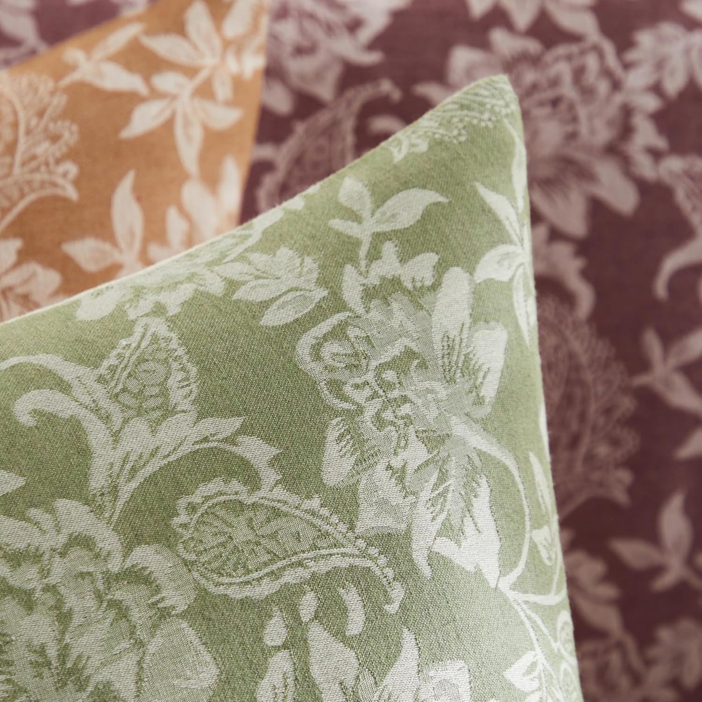 Floral Jacquard Throw Pillow Covers Set of 2, Background/Green 18x18 Inch, Farmhouse Decorative Cotton Sage Green Cushion Covers for Sofa Bed Living Room Home Decor