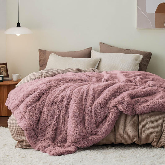 Bedsure GentleSoft Fluffy Dusty Pink Blankets Queen Size for Bed, Thick Sherpa Faux Fur Fleece Fuzzy Plush Winter Warm Soft Queen Blankets, Bedroom Decor Pink Gifts Cozy Gifts for Women Men, 90x90