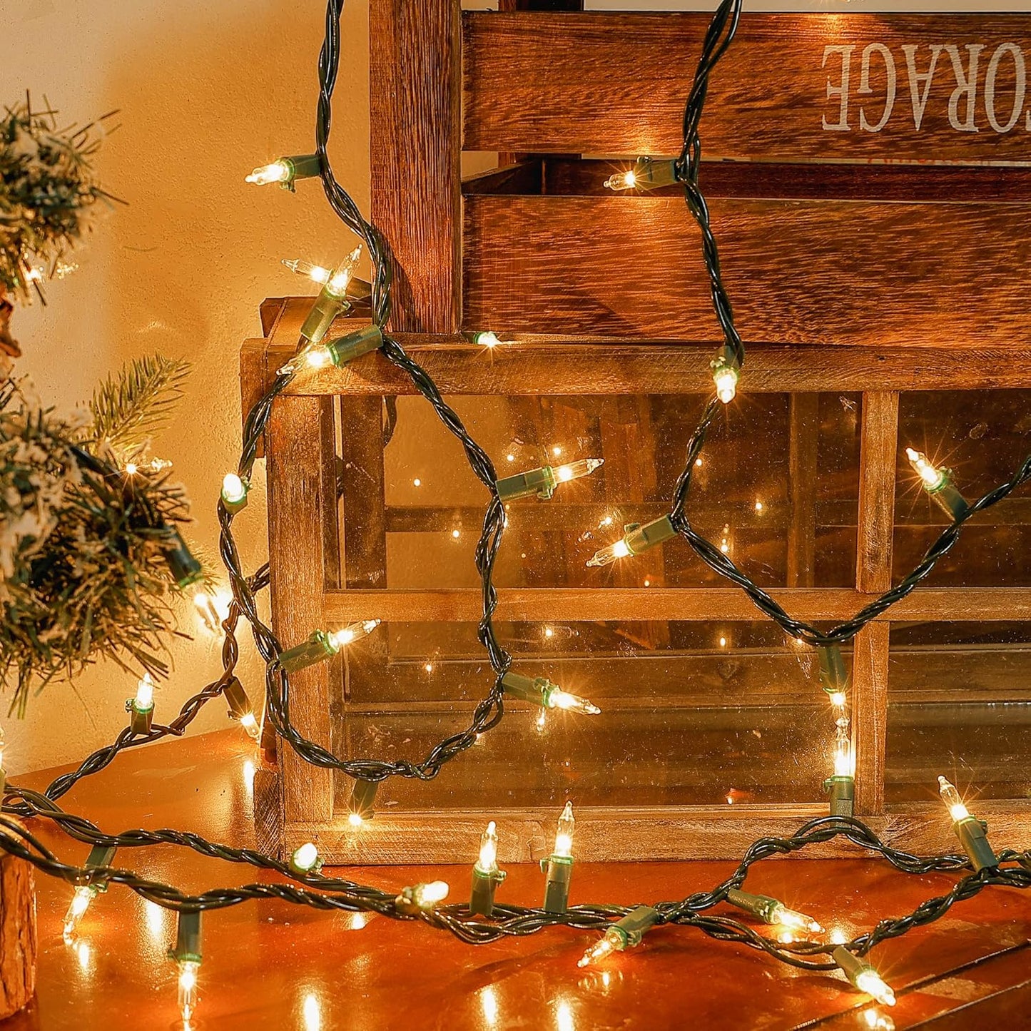 White Christmas Lights,100 Count Clear Mini Lights Incandescent Christmas Tree String Lights, Connectable for Christmas Decoration,Garland,Home,Patio, Wedding,Party,Festival (23 Feet)