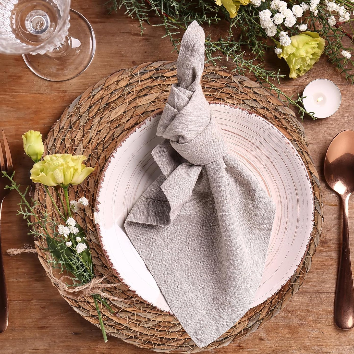 Defined Deco Woven Placemats Set of 6,12" Round Rattan Placemats,Natural Hand-Woven Water Hyacinth Placemats,Farmhouse Weave Place Mats,Rustic Braided Wicker Table Mats for Dining Table,Home,Wedding.