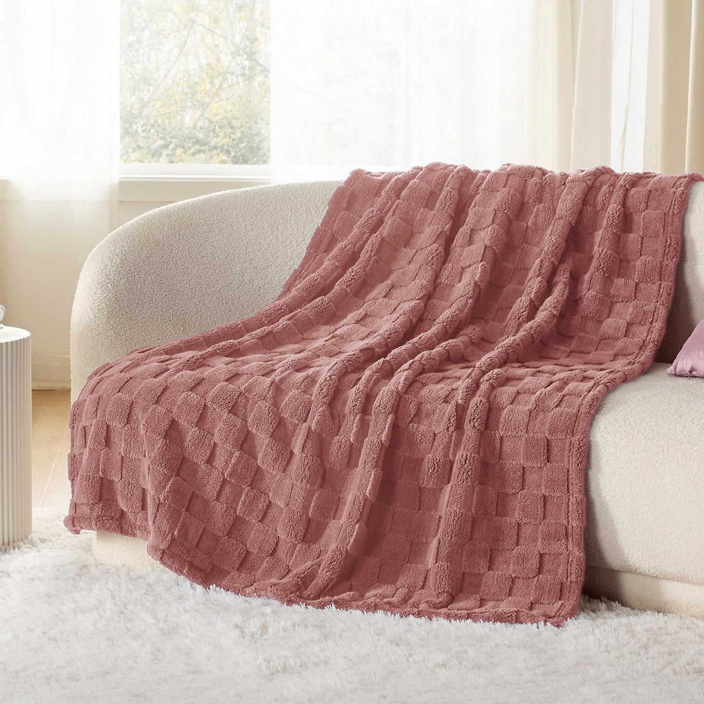 Bedsure GentleSoft Dusty Pink Throw Blanket for Couch - Checkered Fleece Blankets Gifts for Women Men Girls, Cute Soft Cozy Throw for Bedroom Home Decor Gifts, 50x60 Inches
