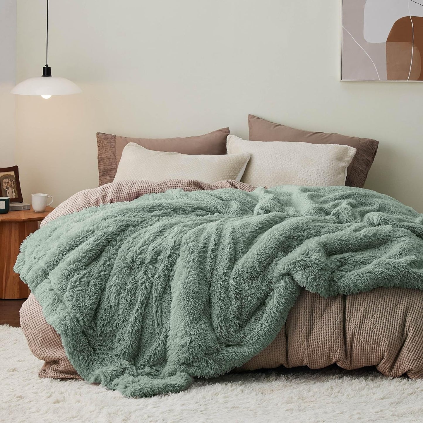 Bedsure GentleSoft Fluffy Sage Green King Size Blanket for Bed, Thick Soft Sherpa Faux Fur Fleece Bedding Fuzzy Plush Winter Warm Heavy Big Large King Blanket, Cozy Green Gifts for Men Women, 108x90